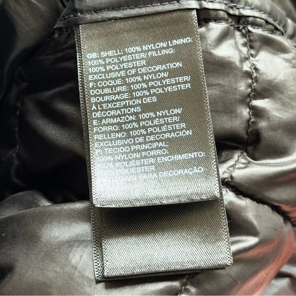 The North Face Men’s Thermoball Black Puffer Jacket - Picture 9 of 9